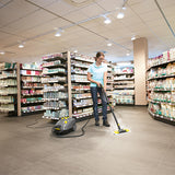 KARCHER SG 4/4 Professional Steam Cleaner 10922820